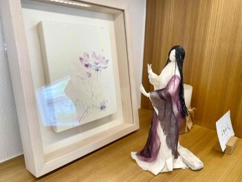 益本みどり先生作の紙人形のご紹介